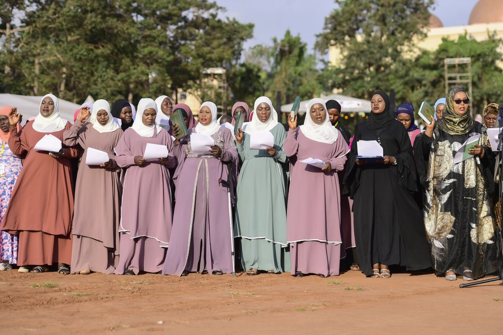 Muslim women leaders take the oath of office at the UMSC Women's Council inauguration ceremony